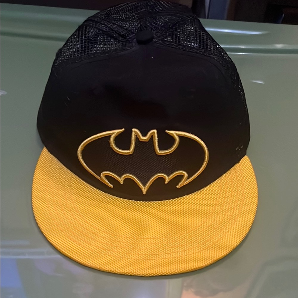 Six Flags Batman Black and Yellow Cap Hat